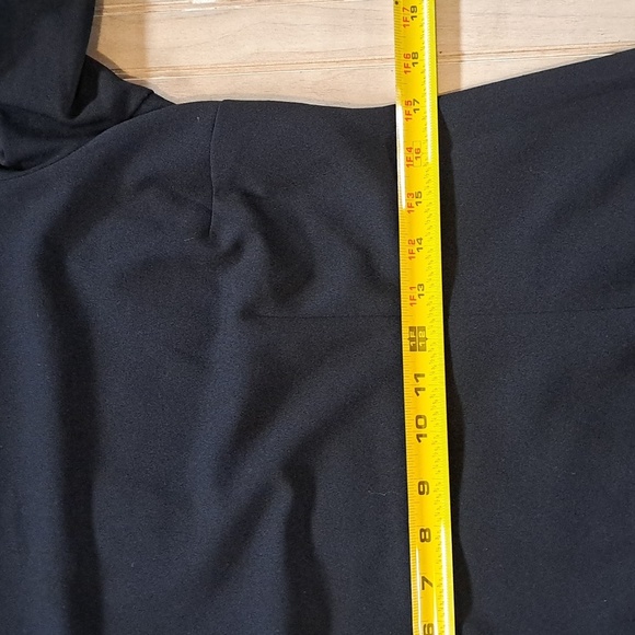 New York & Company Classic Shift Tailored Puff Sheeves Tea Length Stretch Dress - Picture 9 of 11